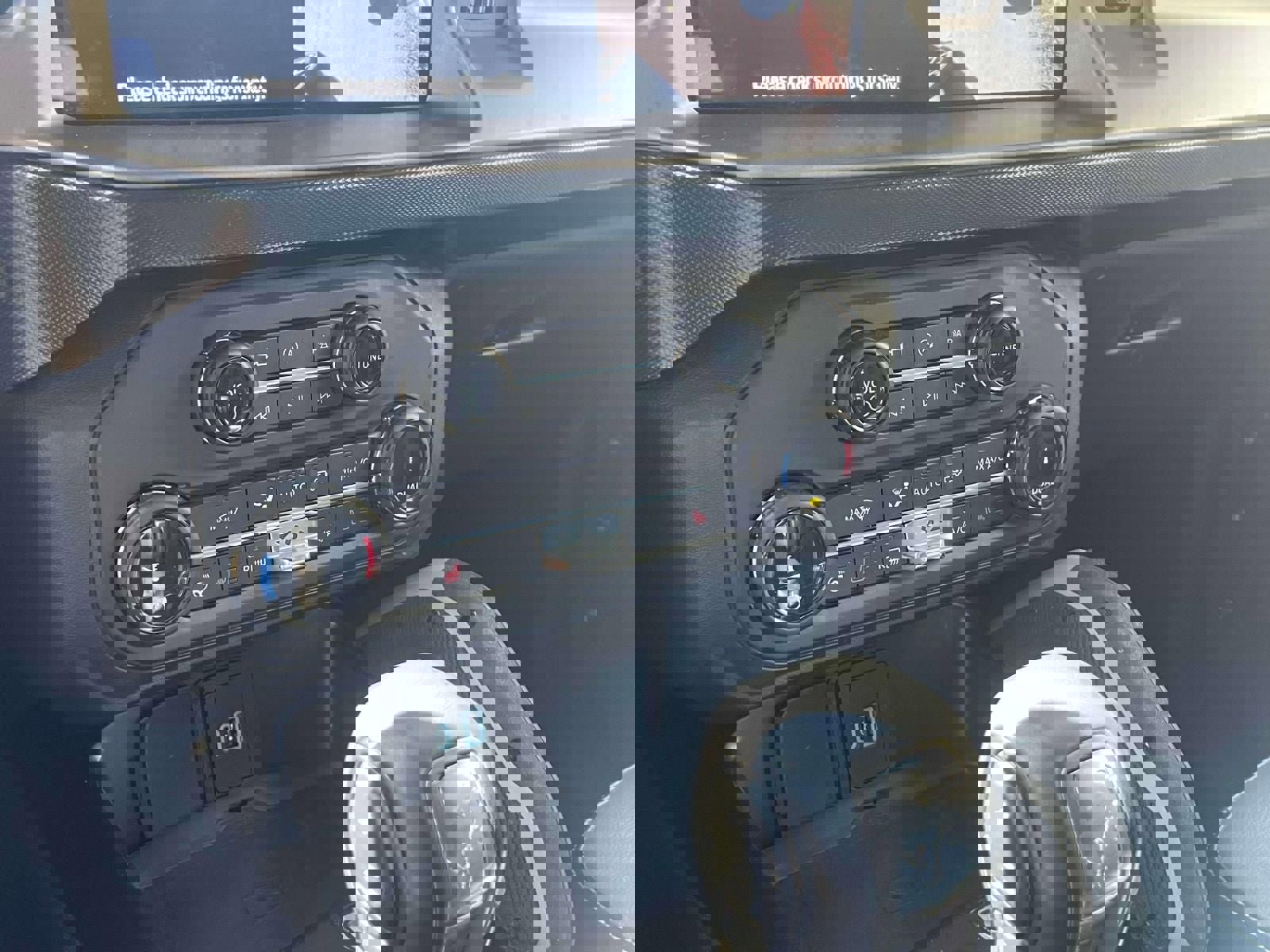 Used 2022 Ford Bronco Outer Banks image 29