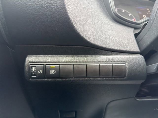 Used 2024 Toyota Corolla LE image 35