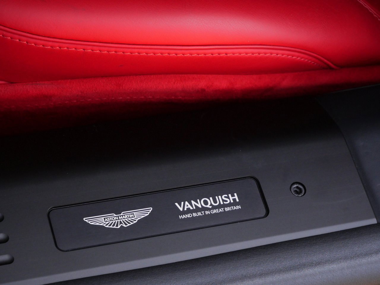 New 2025 Aston Martin Vanquish image 20