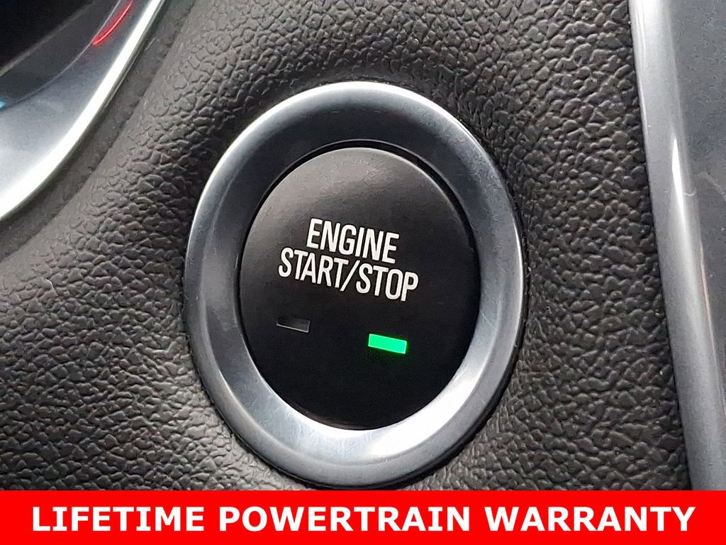 Used 2022 Chevrolet Traverse LT image 24