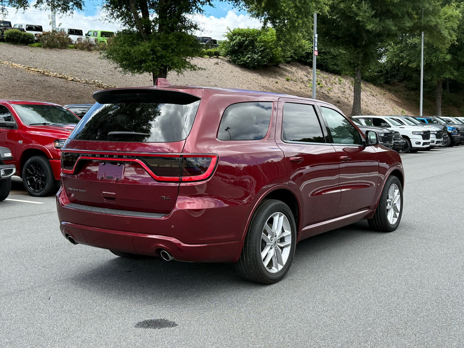 Used 2022 Dodge Durango R/T AWD/4WD image 5