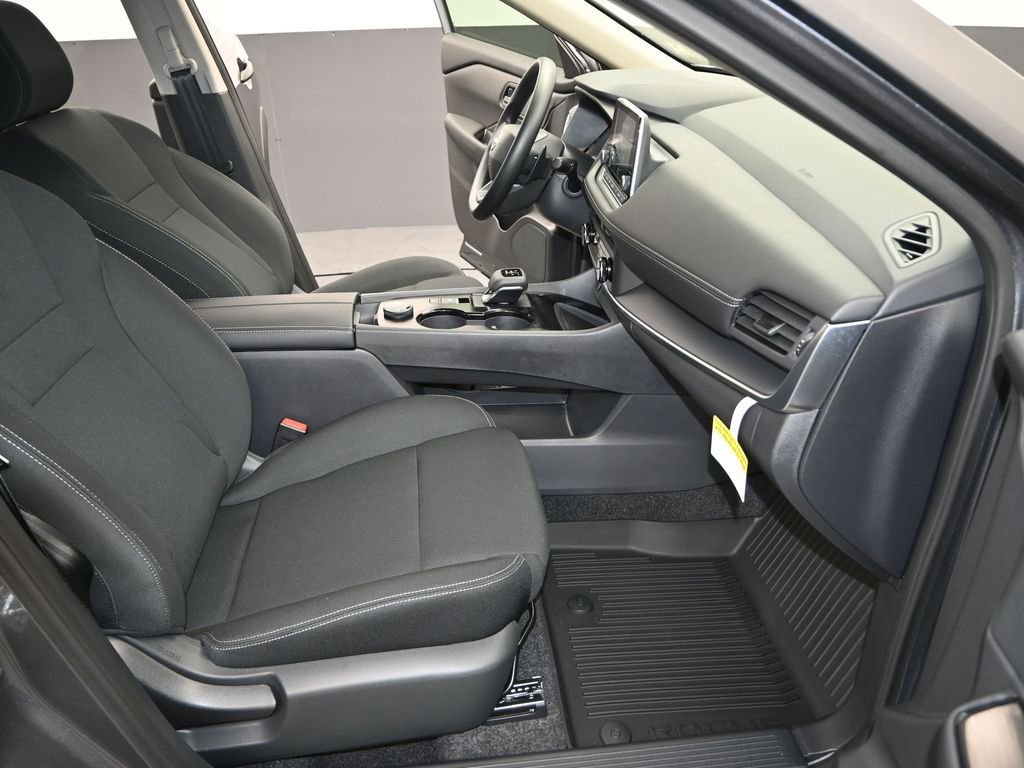 Certified 2026 Nissan Rogue S AWD/4WD image 22