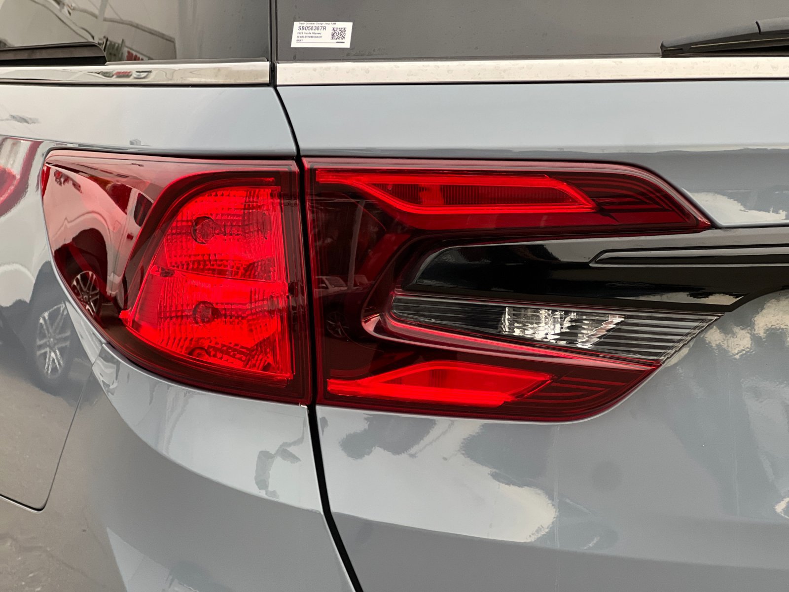 Used 2025 Honda Odyssey Sport-L image 40
