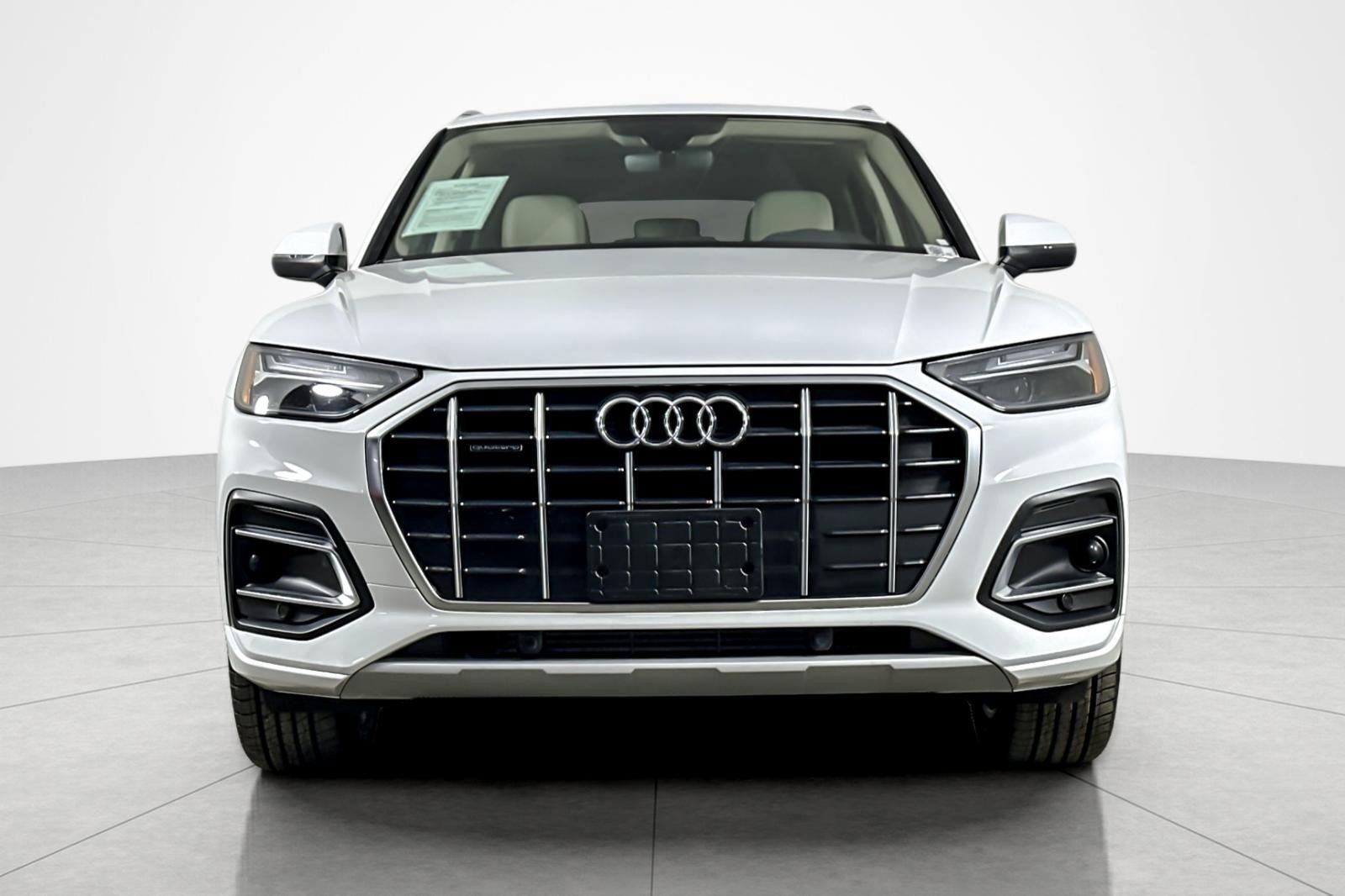 Used 2023 Audi Q5 2.0T Premium w/ Convenience Package image 8