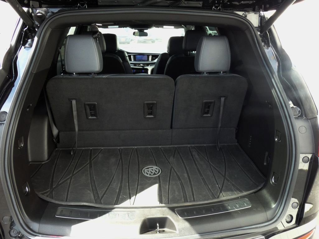 Used 2023 Buick Enclave Essence w/ Experience Buick Package image 31
