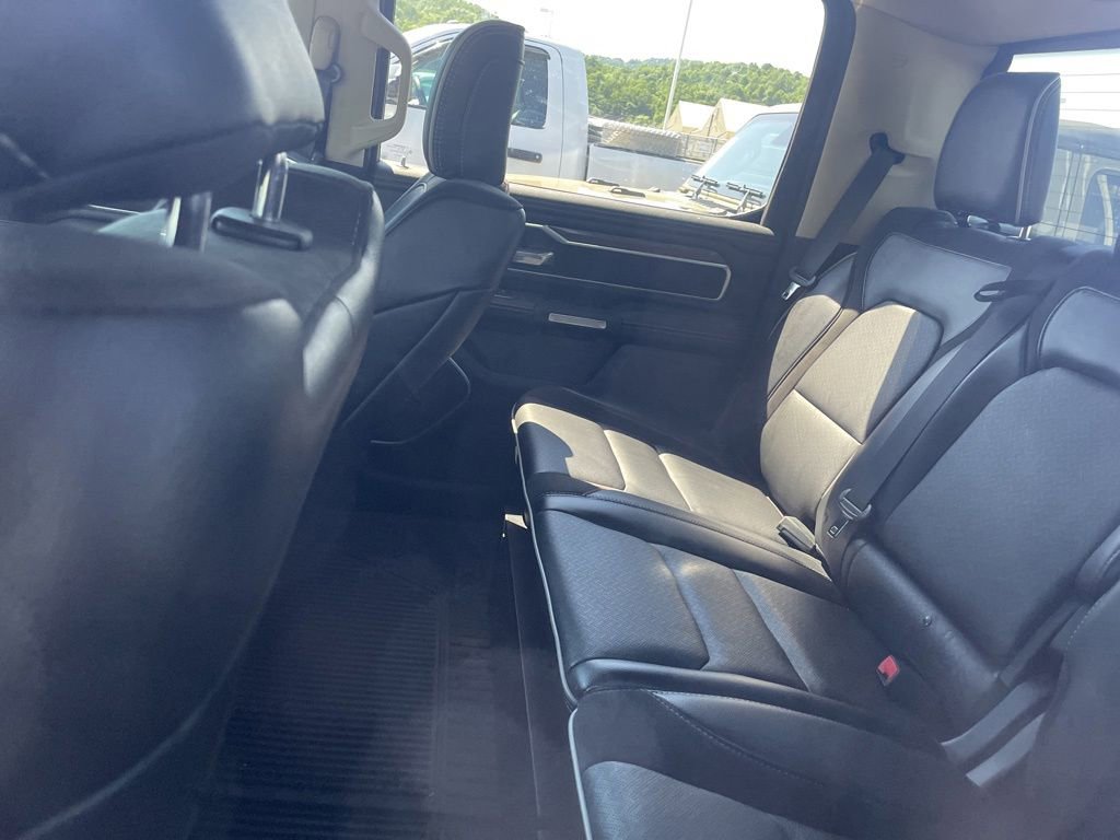 Used 2020 RAM 1500 Laramie AWD/4WD image 16