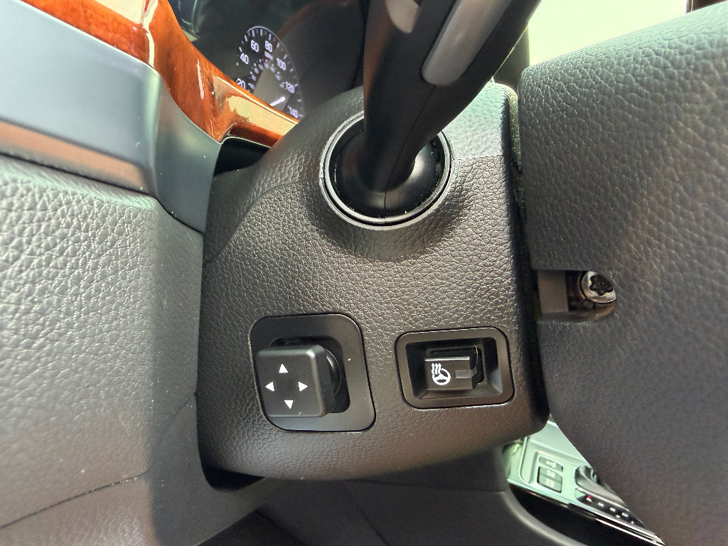 Used 2014 Hyundai Equus Signature RWD image 40