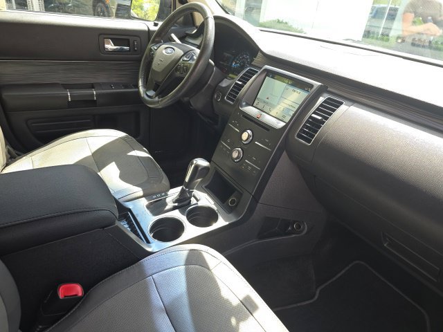 Used 2018 Ford Flex SEL w/ Equipment Group 202A FWD image 3