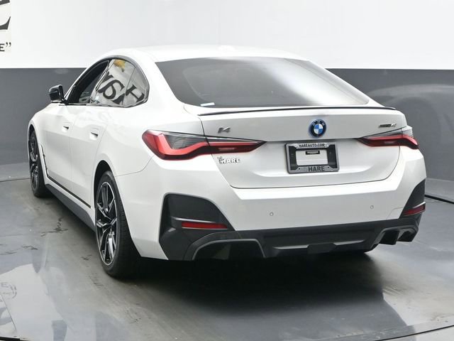 Used 2023 BMW i4 eDrive40 w/ M Sport Package image 11