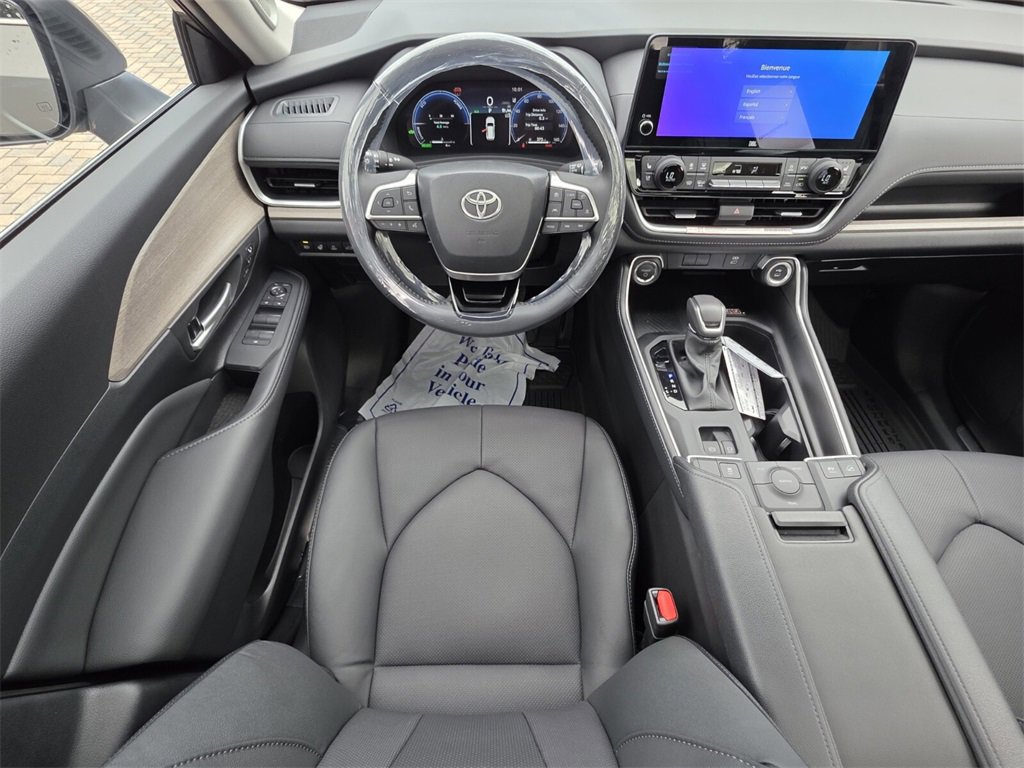 New 2026 Toyota Grand Highlander Limited image 6