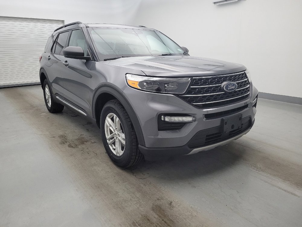 Used 2022 Ford Explorer XLT w/ Equipment Group 202A AWD/4WD image 13