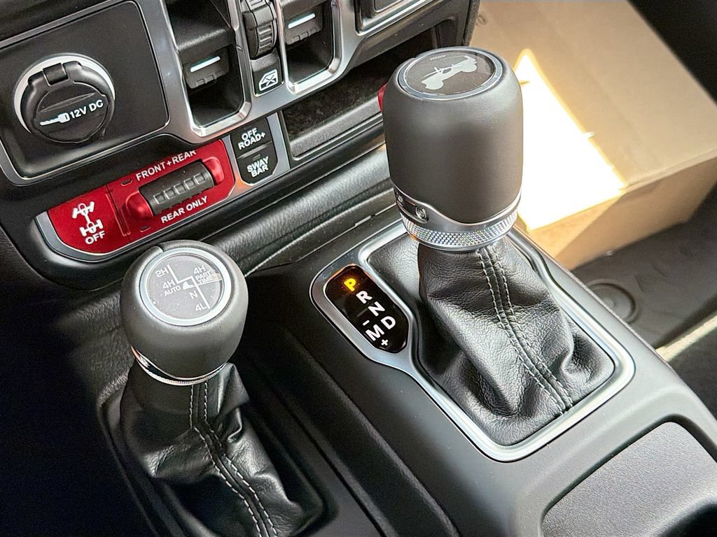New 2026 Jeep Wrangler Unlimited Rubicon AWD/4WD image 22