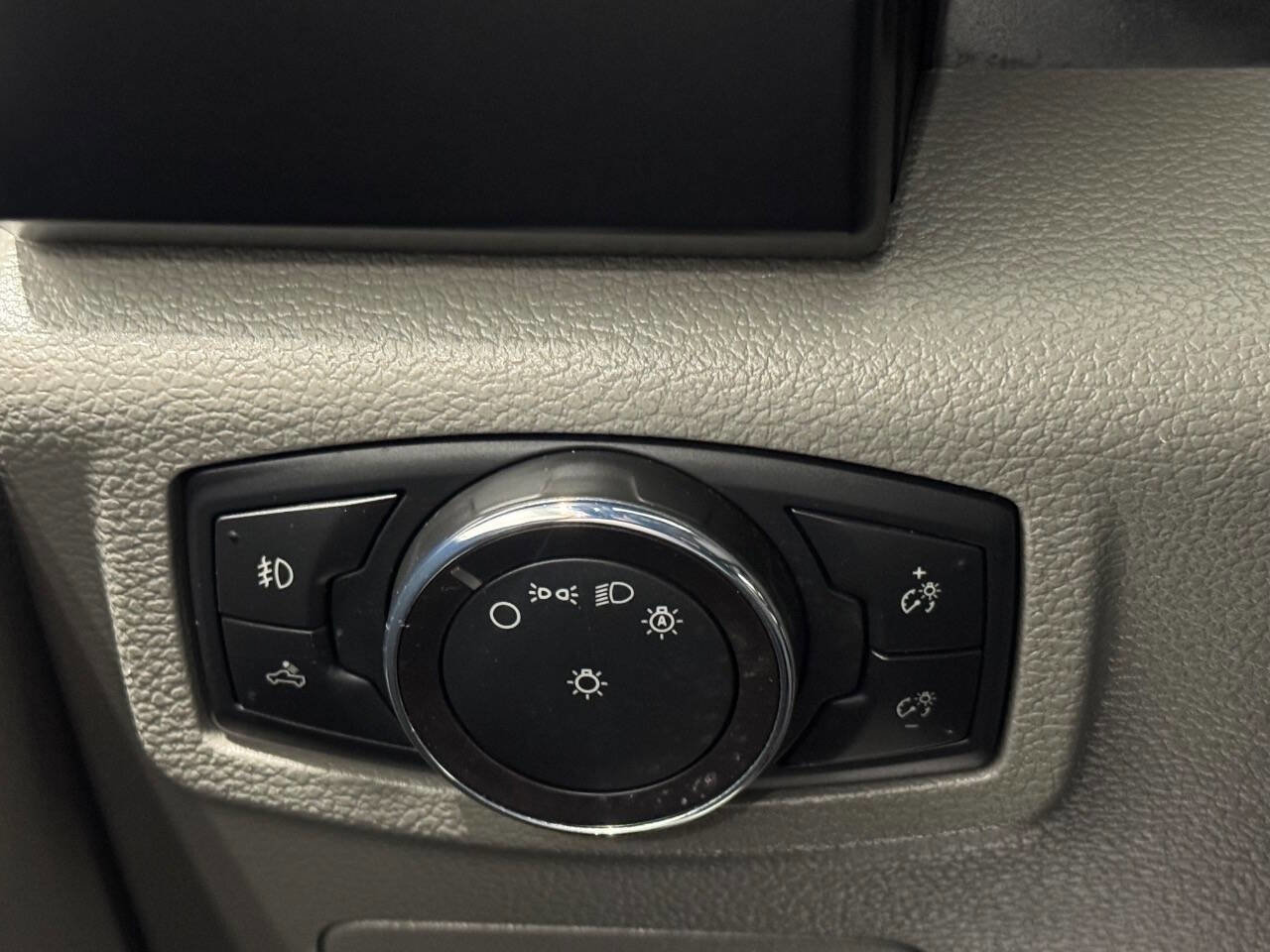 Used 2018 Ford F150 XL w/ Equipment Group 101A Mid image 26