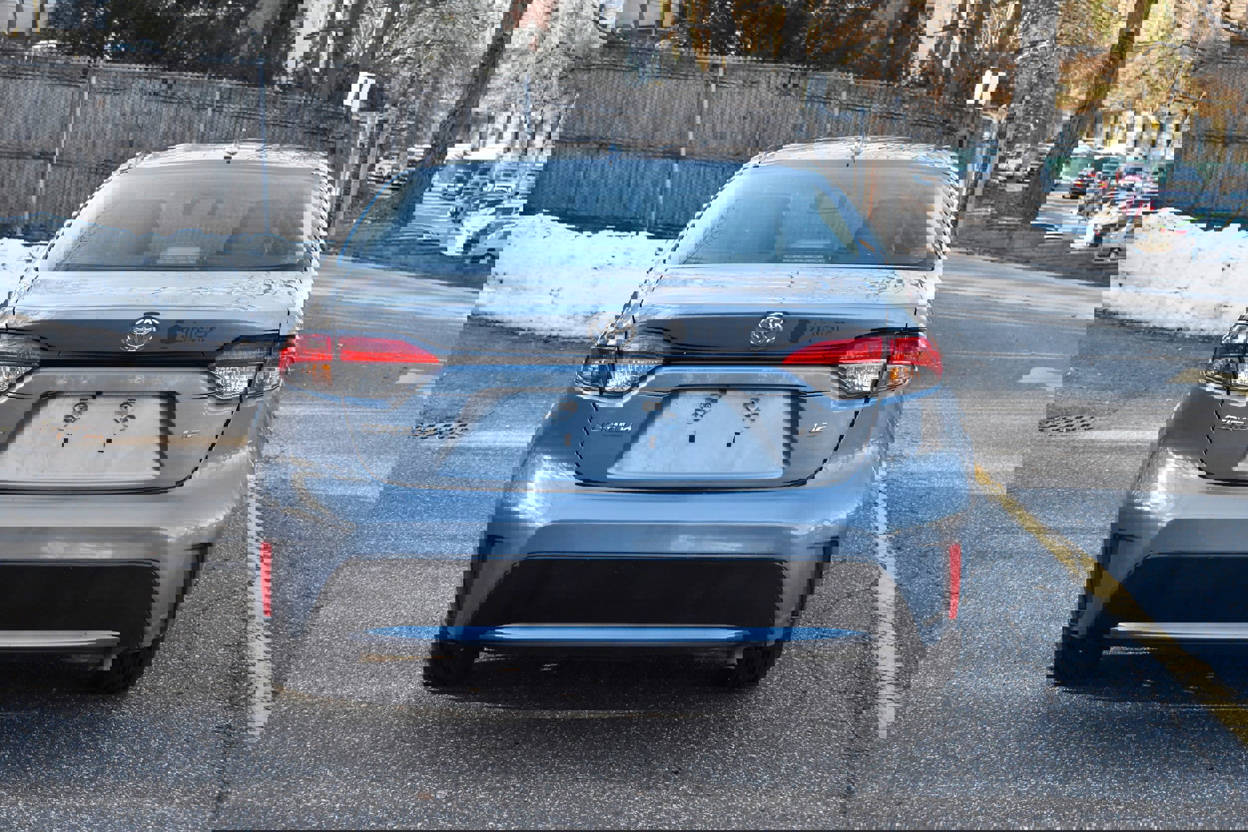 Used 2022 Toyota Corolla LE image 7