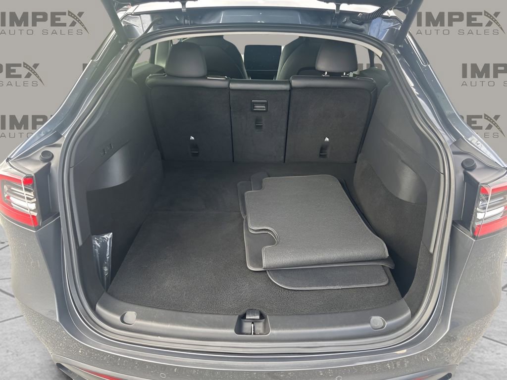 Used 2021 Tesla Model Y Long Range image 29