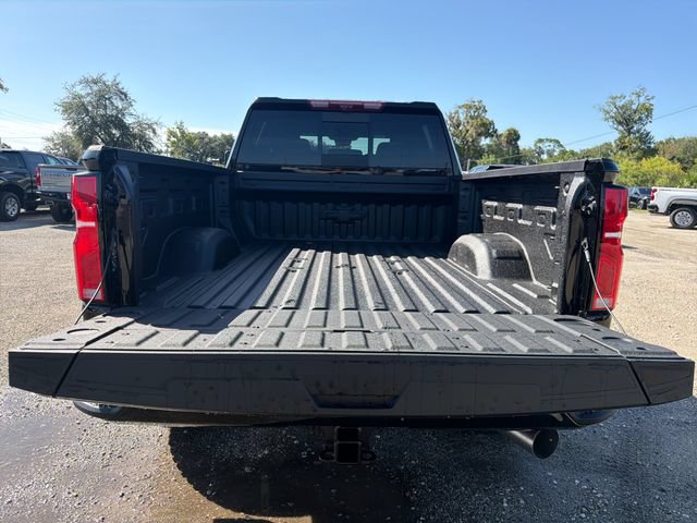 New 2026 Chevrolet Silverado 2500 High Country w/ Midnight Edition AWD/4WD image 12