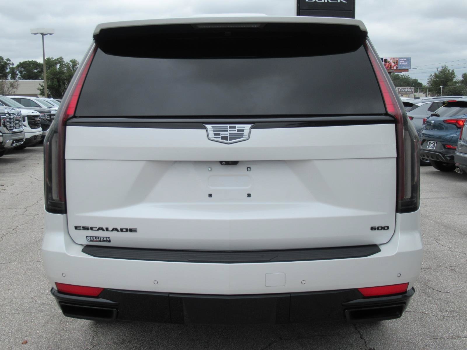 Used 2021 Cadillac Escalade Sport w/ LPO, ONYX Package AWD/4WD image 7