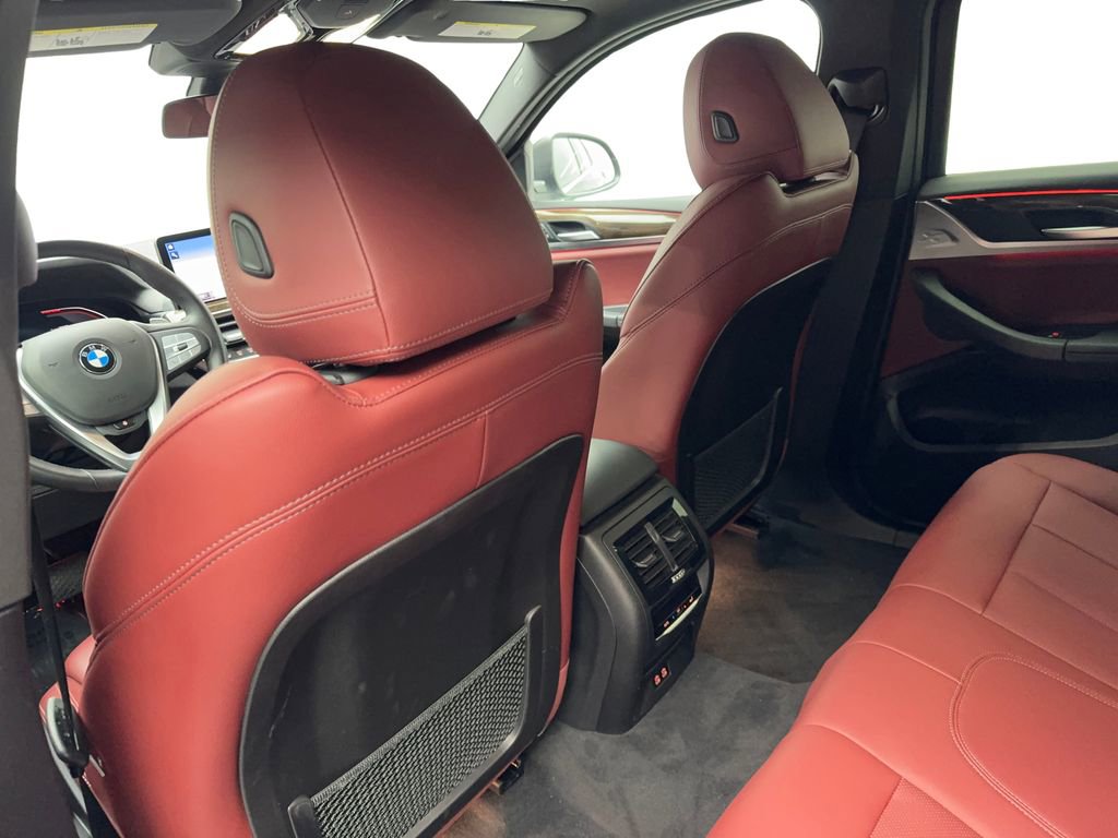 Used 2023 BMW X4 xDrive30i w/ Convenience Package image 35