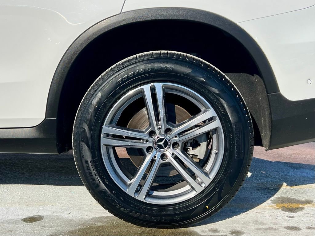 Certified 2022 Mercedes-Benz GLC 300 4MATIC image 43