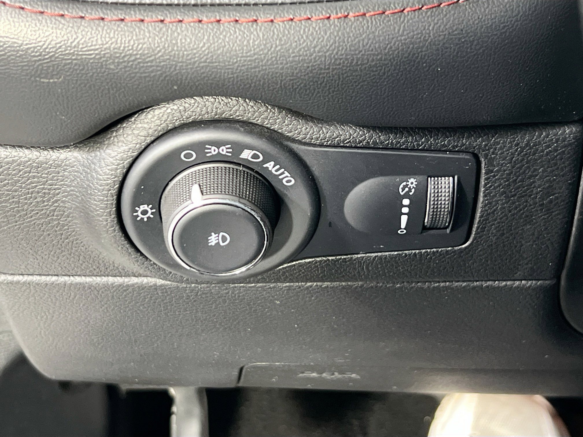 Used 2023 Dodge Durango R/T image 10