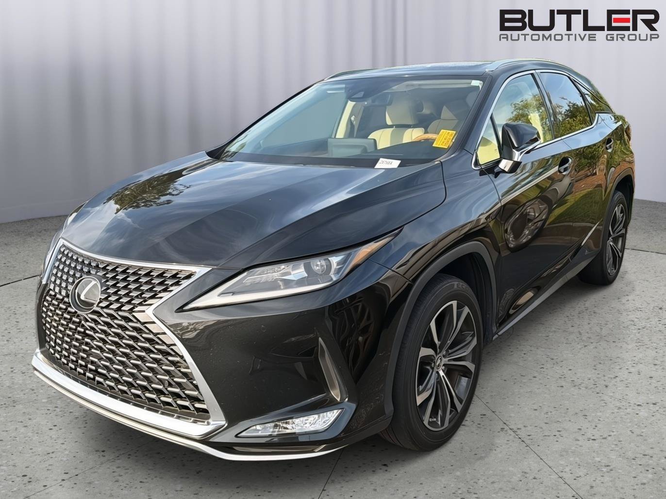 Certified 2022 Lexus RX 350 FWD w/ Premium Package image 2