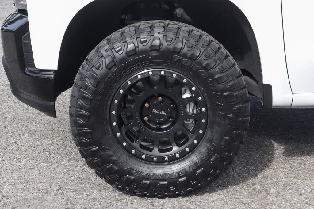 Used 2022 Chevrolet Silverado 1500 LT Trail Boss w/ Bed Protection Package AWD/4WD image 51