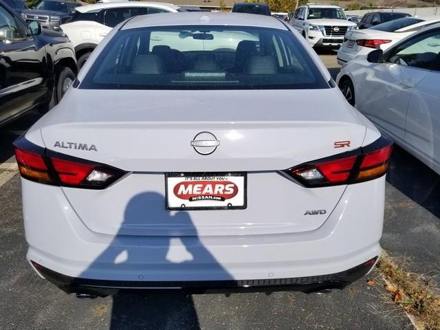 New 2025 Nissan Altima 2.5 SR image 4