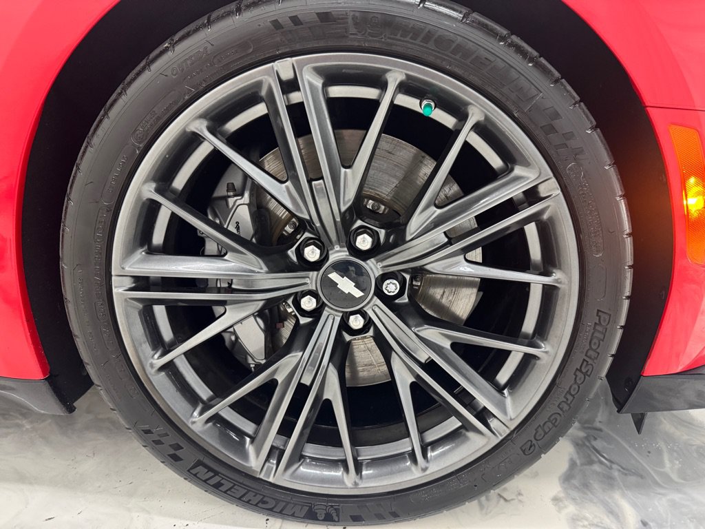 Used 2017 Chevrolet Camaro ZL1 RWD image 23