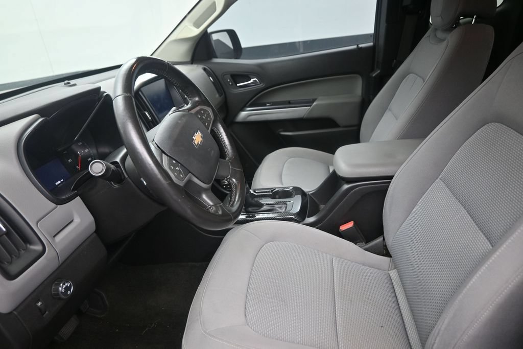 Used 2016 Chevrolet Colorado LT w/ Safety Package RWD image 12