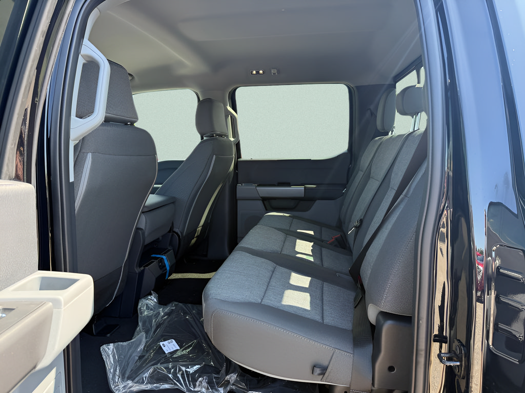 New 2026 Ford F350 XL w/ STX Appearance Package AWD/4WD image 5
