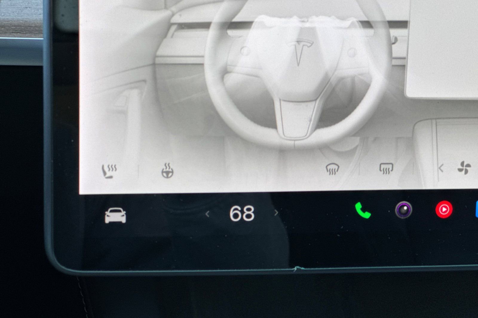 Used 2022 Tesla Model Y Long Range AWD/4WD image 29