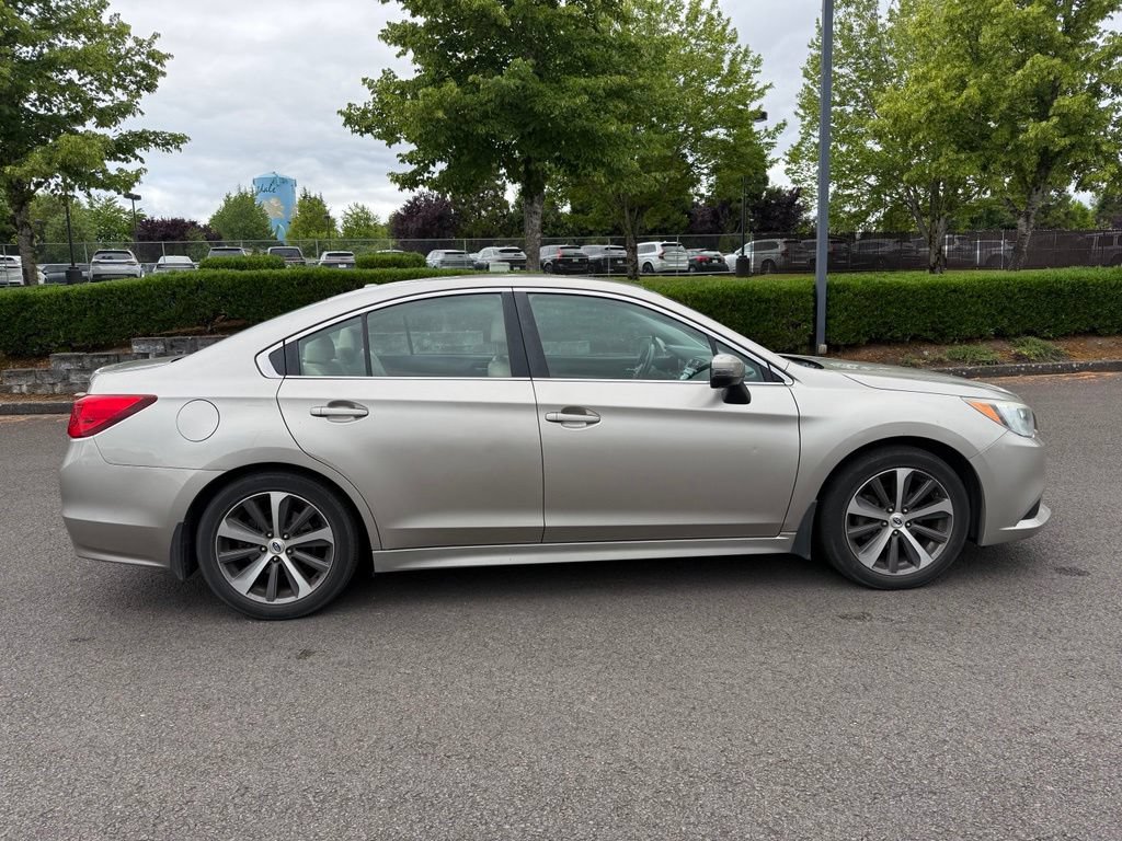 Used 2015 Subaru Legacy 2.5i Limited AWD/4WD image 8