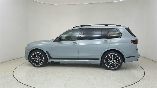 Used 2025 BMW X7 M60i image 71