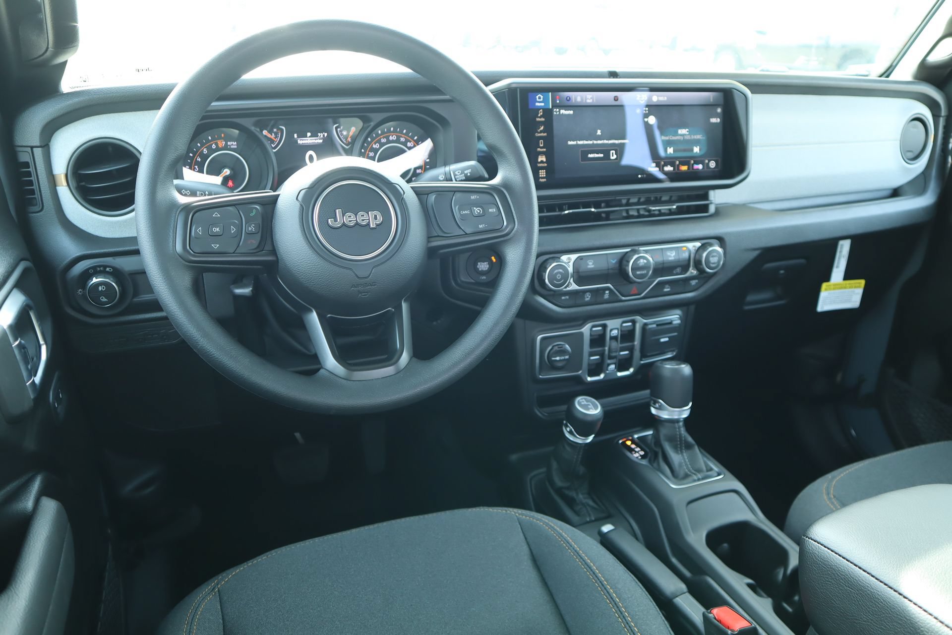 New 2026 Jeep Gladiator Sport AWD/4WD image 2