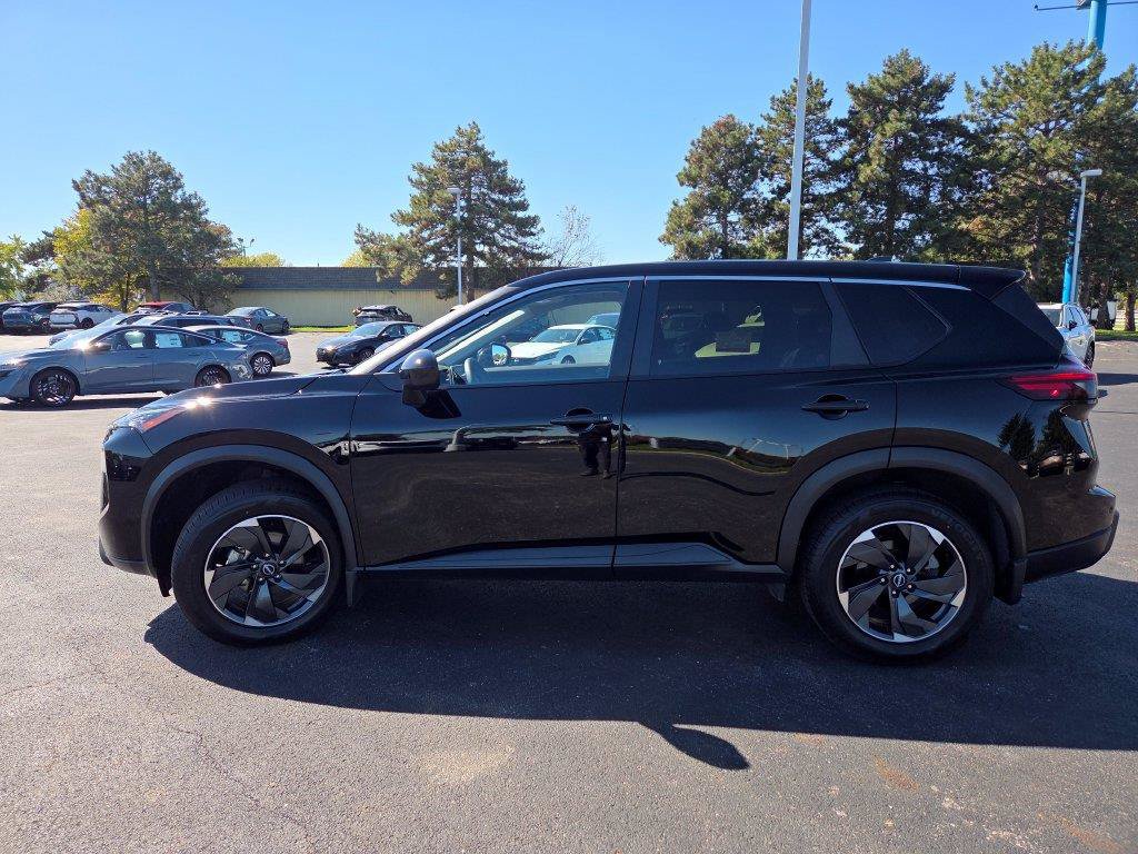 Certified 2024 Nissan Rogue SV AWD/4WD image 20