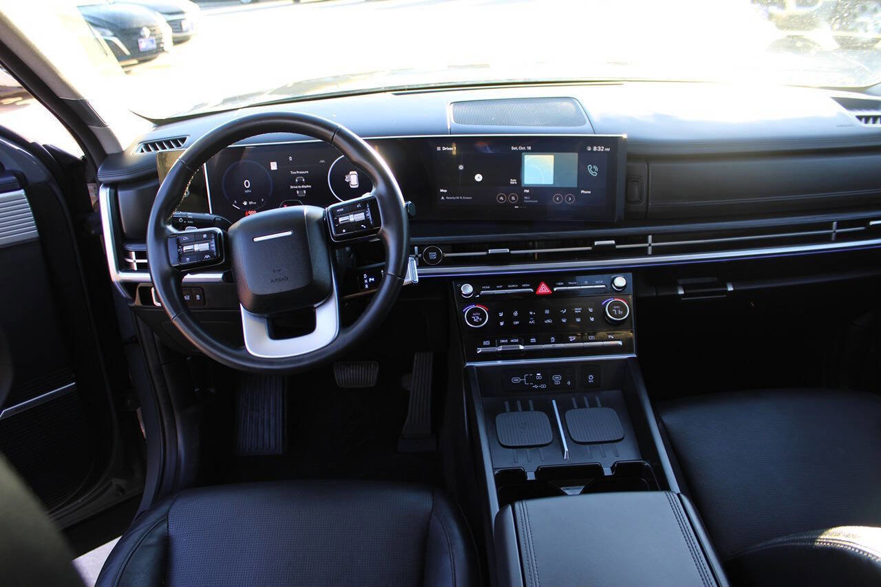Used 2024 Hyundai Santa Fe Limited image 12