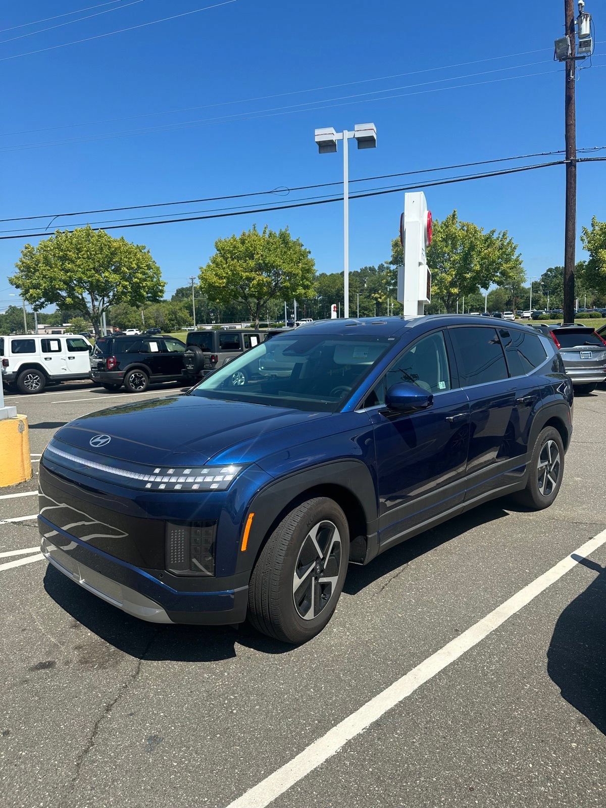 Used 2026 Hyundai Ioniq 9 SE AWD/4WD image 14