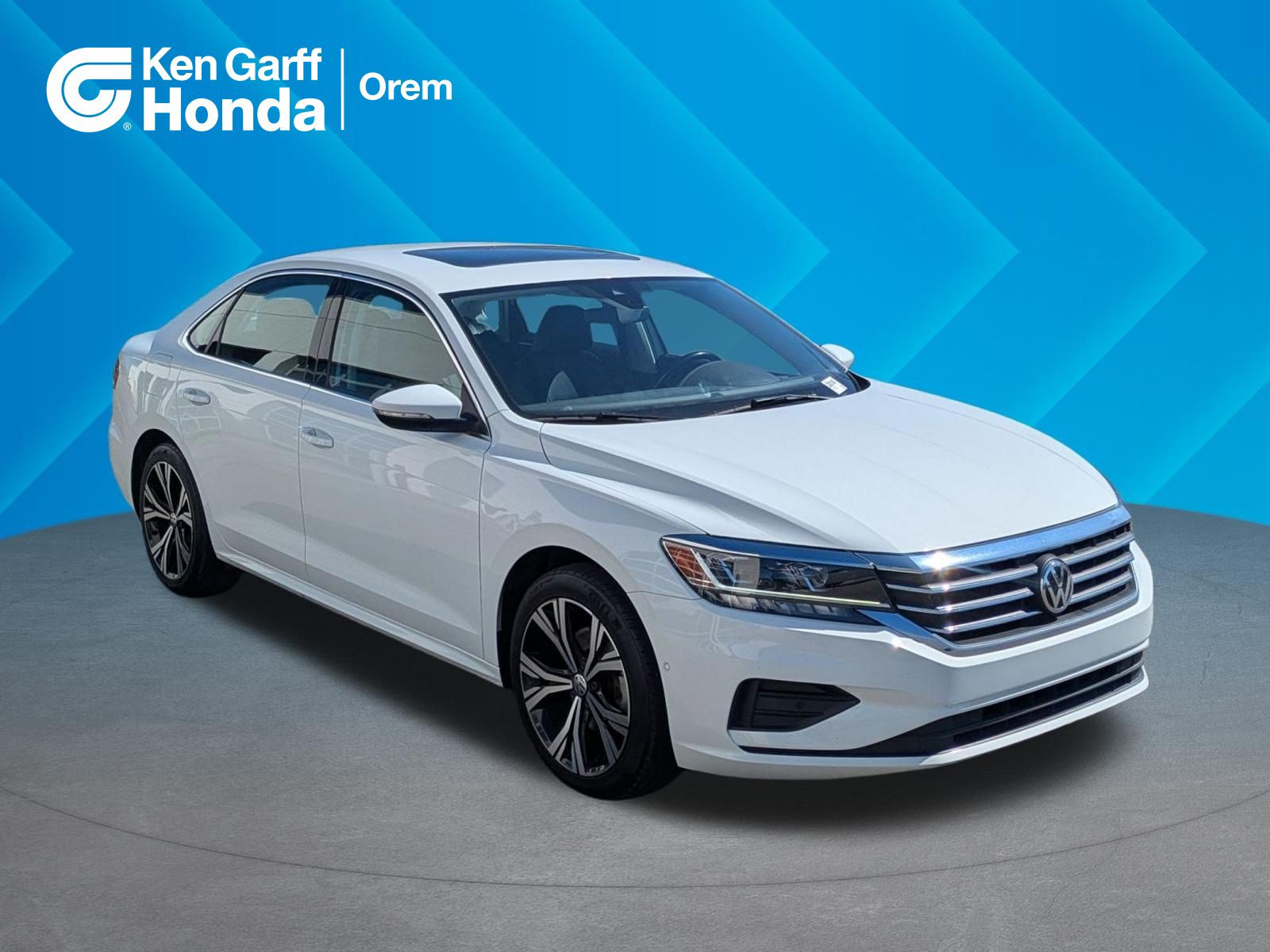 Used 2020 Volkswagen Passat 2.0T SEL FWD image 1