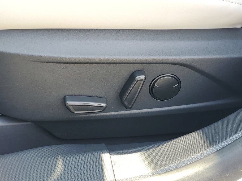 Certified 2023 Ford Mustang Mach-E Premium AWD/4WD image 11