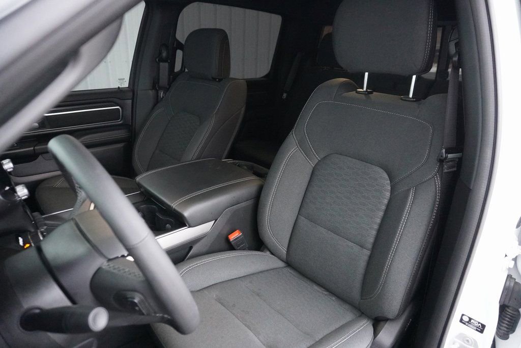 Used 2025 RAM 1500 Big Horn AWD/4WD image 15