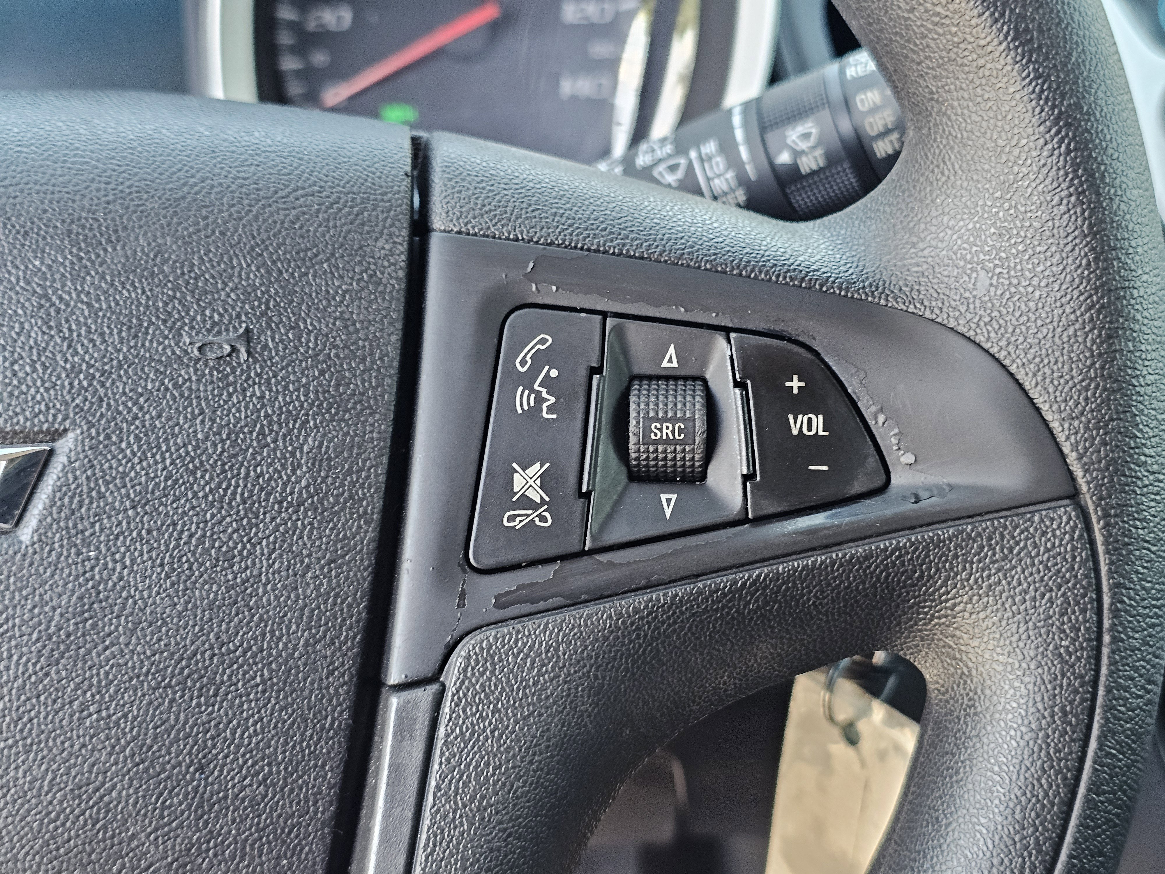 Used 2015 Chevrolet Equinox LS FWD image 20