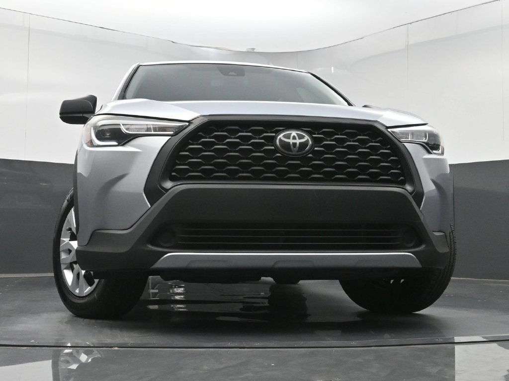 Used 2022 Toyota Corolla Cross L FWD image 24
