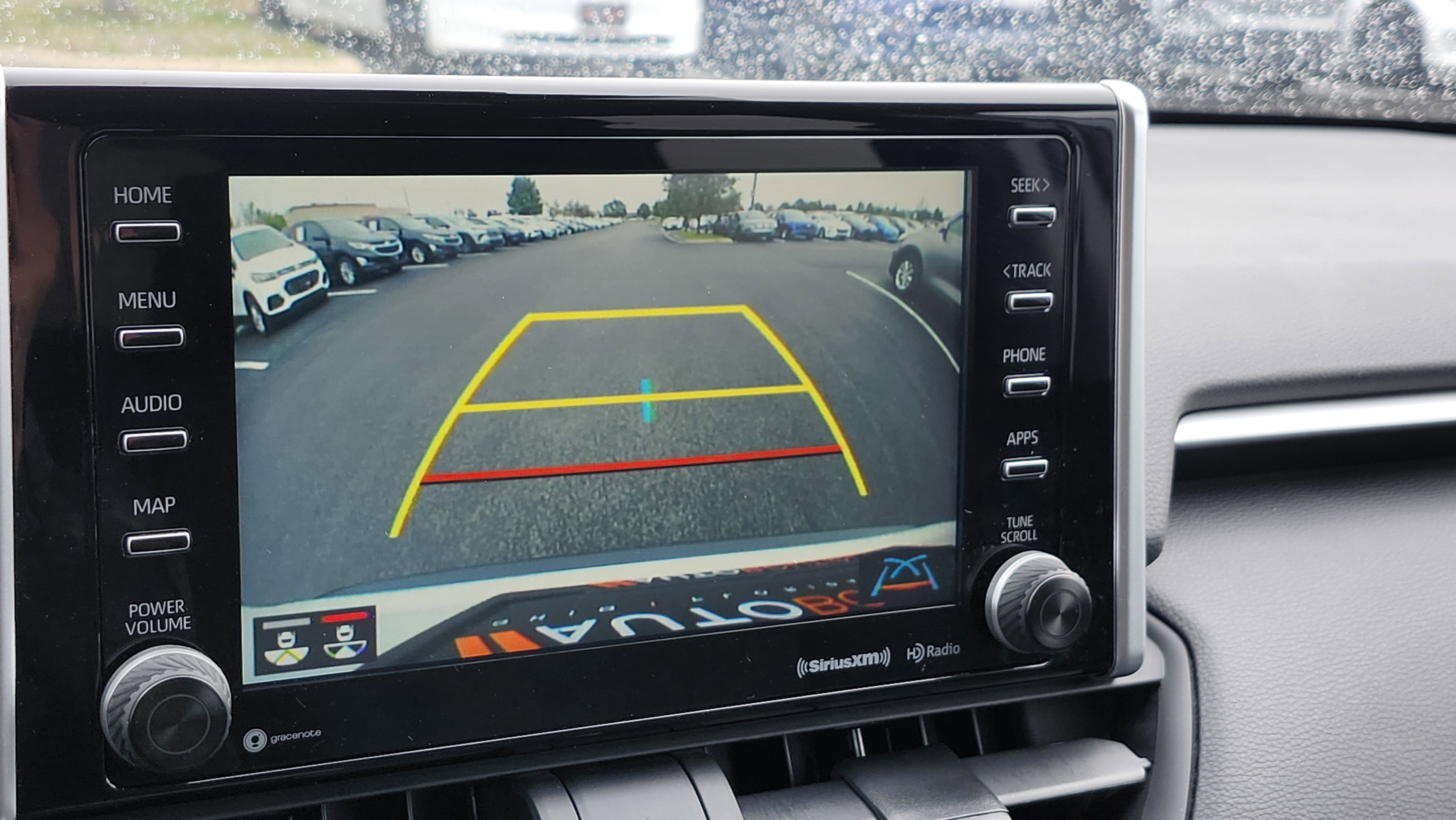 Used 2020 Toyota RAV4 XLE image 24