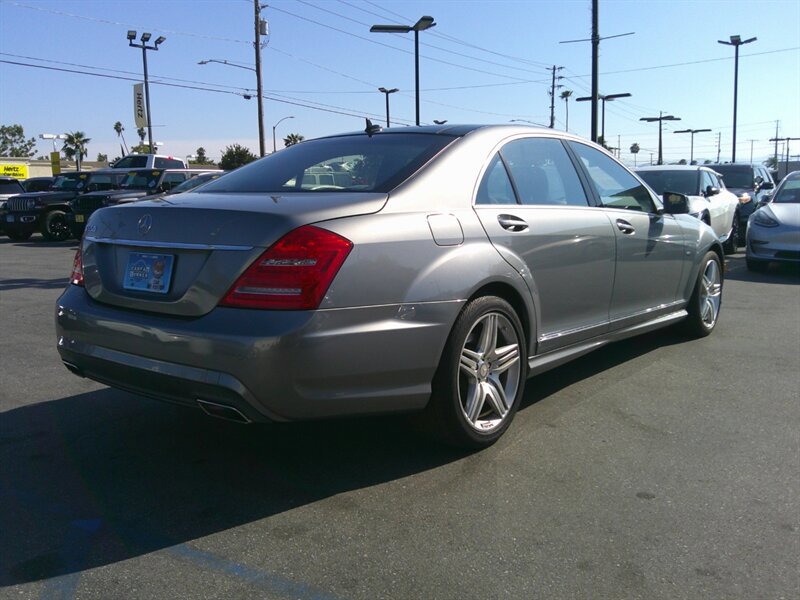 Used 2012 Mercedes-Benz S 550 image 8