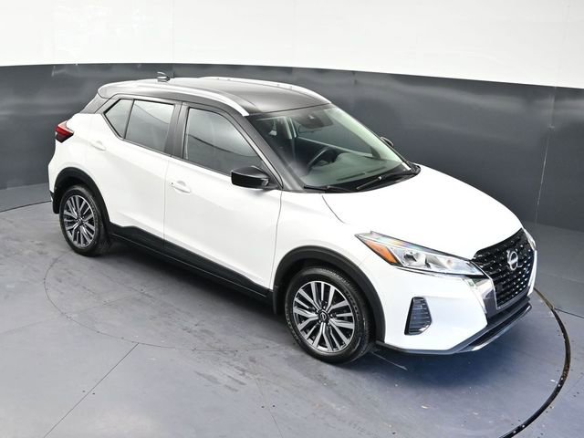 Used 2023 Nissan Kicks SV FWD image 25