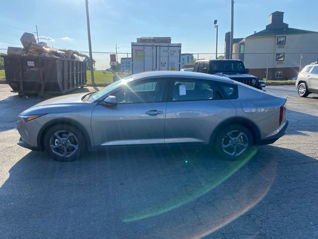Used 2026 Kia K4 FWD image 8