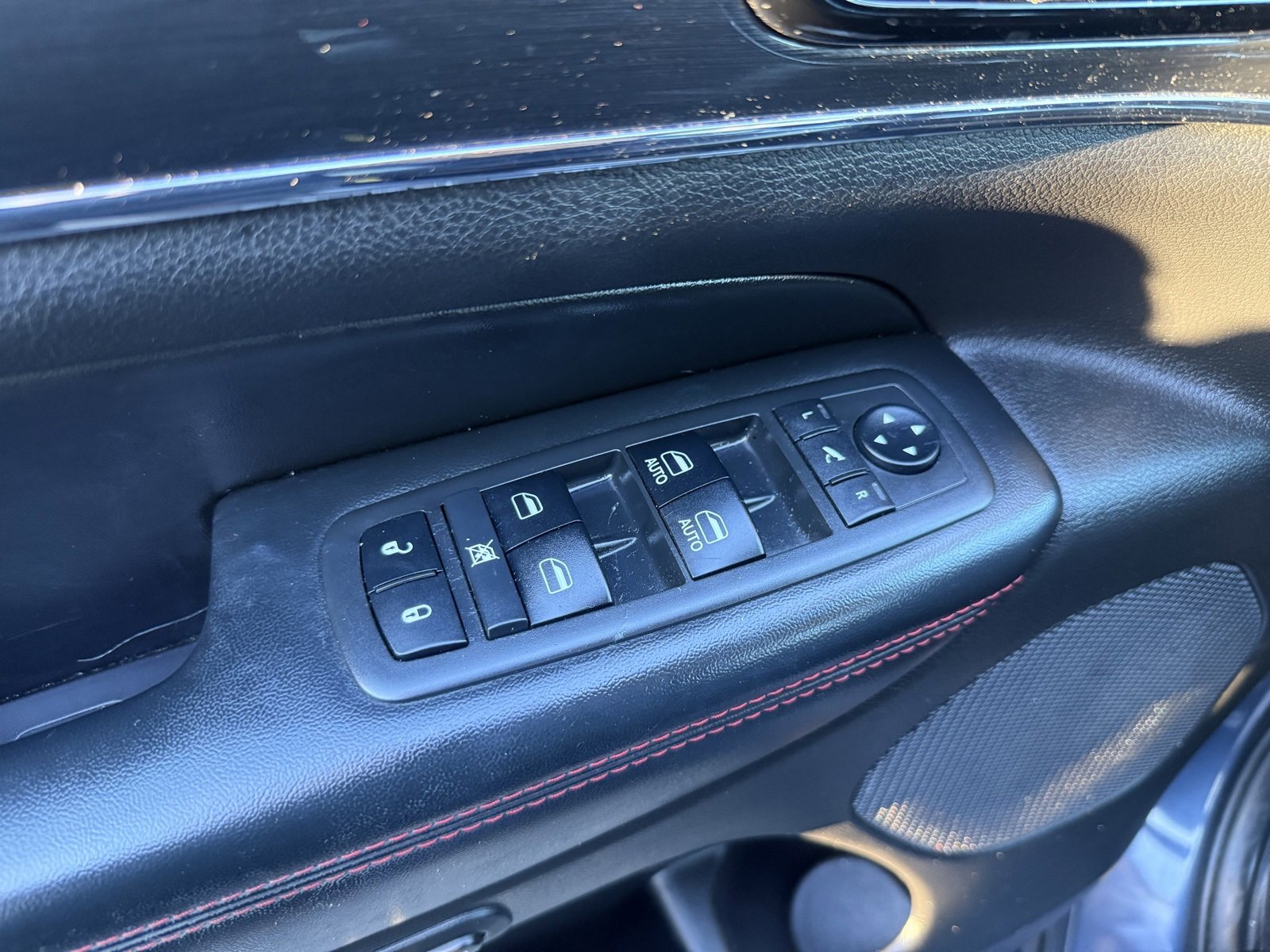 Used 2019 Jeep Grand Cherokee Trailhawk w/ Trailhawk Luxury Group image 19