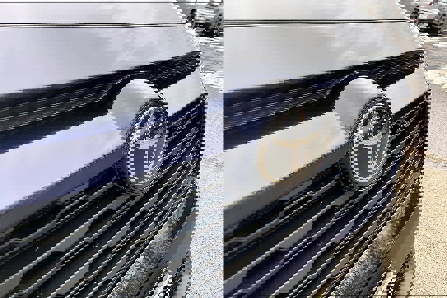 Certified 2021 Toyota RAV4 XLE Premium image 29