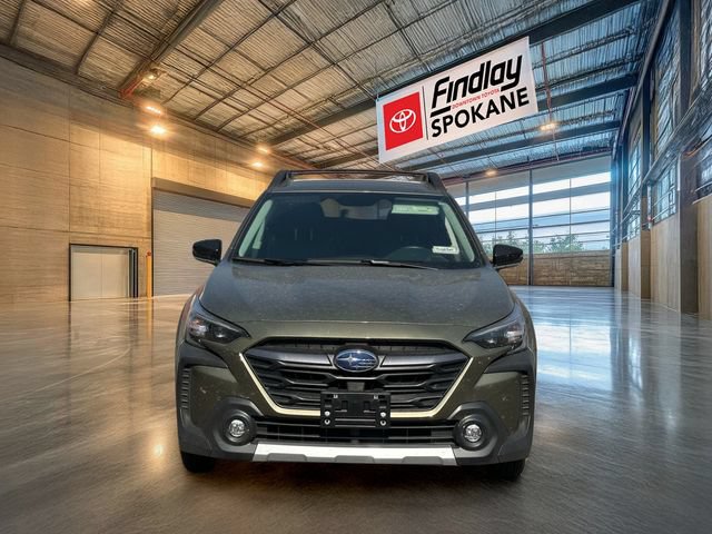 Used 2025 Subaru Outback Limited AWD/4WD image 2