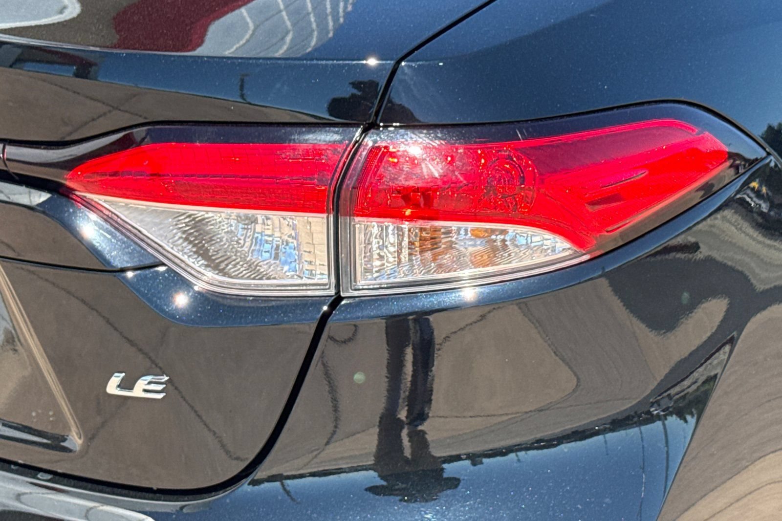 Certified 2024 Toyota Corolla LE FWD image 32